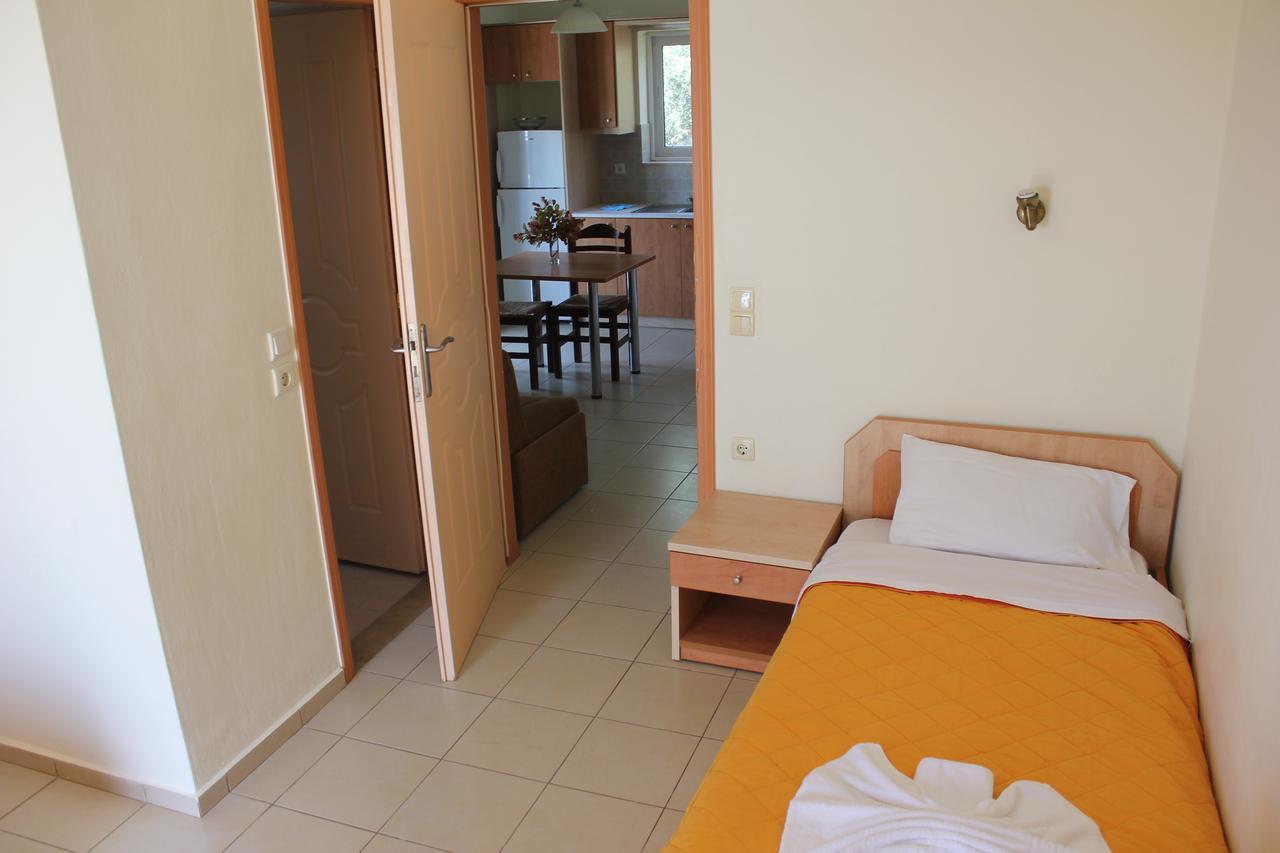 Appartement Virgin Mary à Rodakino Extérieur photo