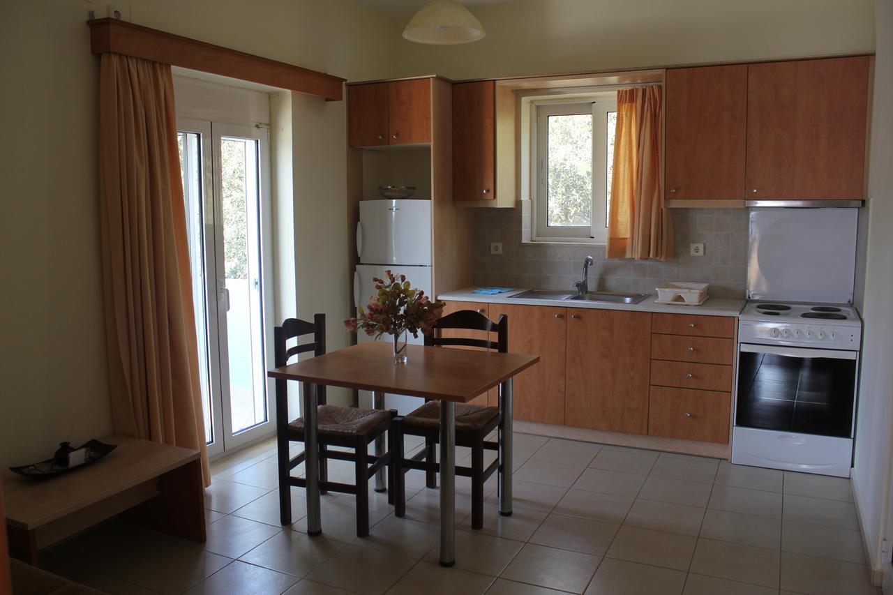 Appartement Virgin Mary à Rodakino Extérieur photo